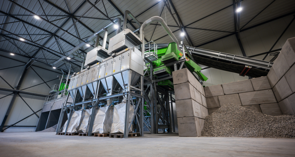 Circulair-Mineraal-opening-fabriek-scaled-1-aspect-ratio-1225-650